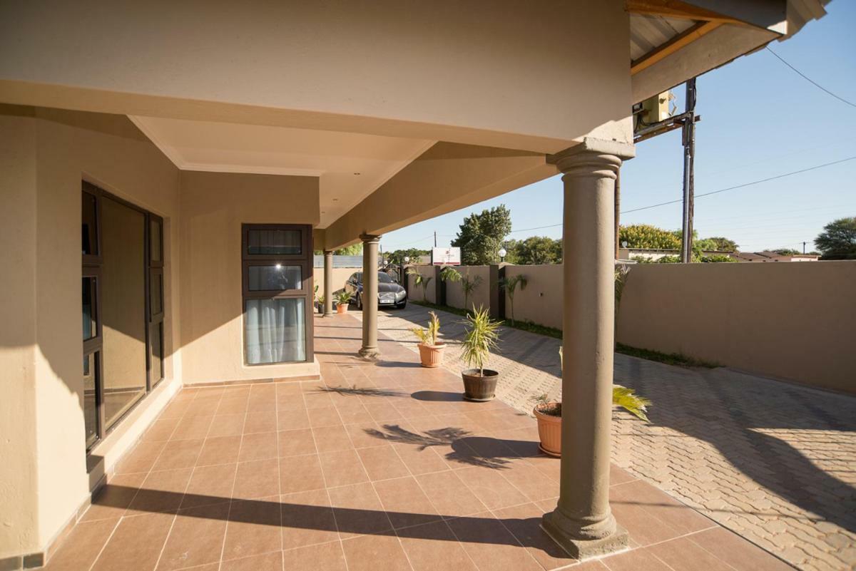 Peaconwood Boutique Villa Palapye Exteriér fotografie